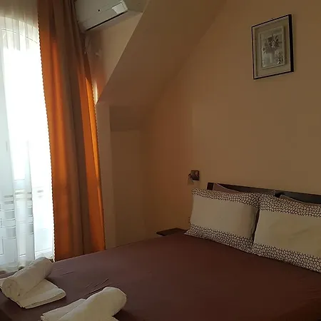 Tashevi Lägenhet Pomorie